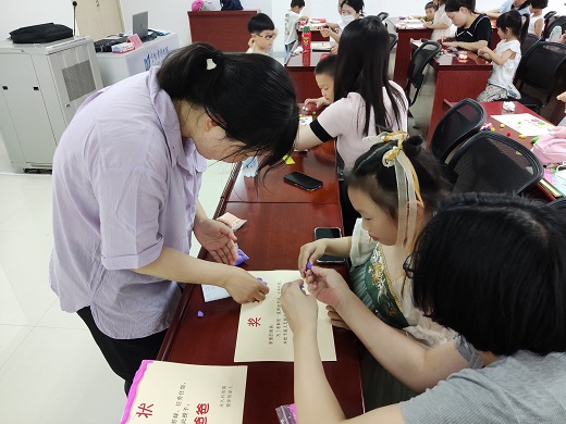 2023年6月17日 宁德市妇女联合会 宁德市图书馆开展“亲子共沐书香　福进福见万家”——“打开绘本，悦读世界”少儿绘本故事会阅读推广活动 撰稿人：叶翁廷 拍摄者：叶翁廷（图3）.jpg